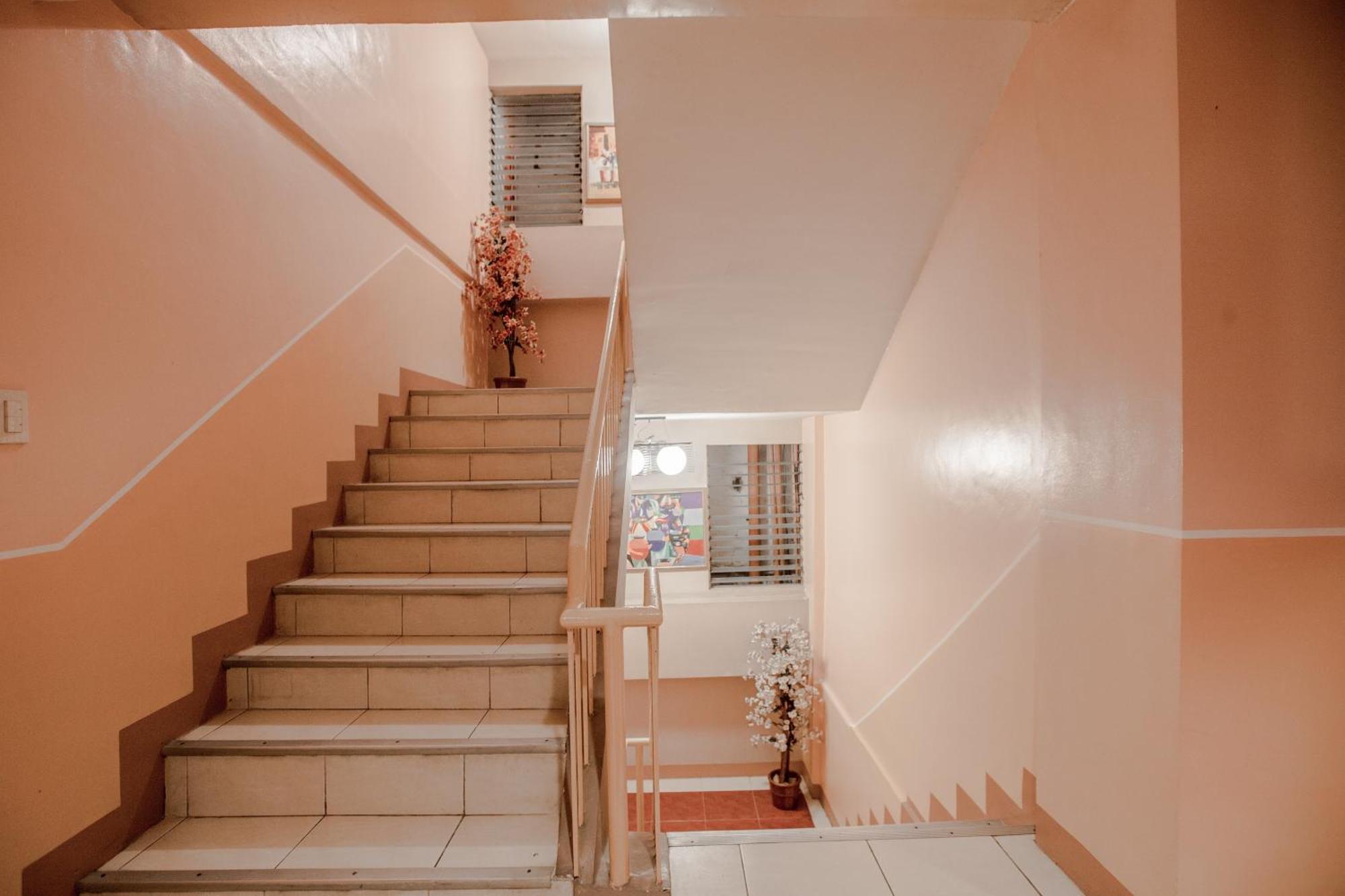 Haeinsa Condotel Quezon City Zewnętrze zdjęcie