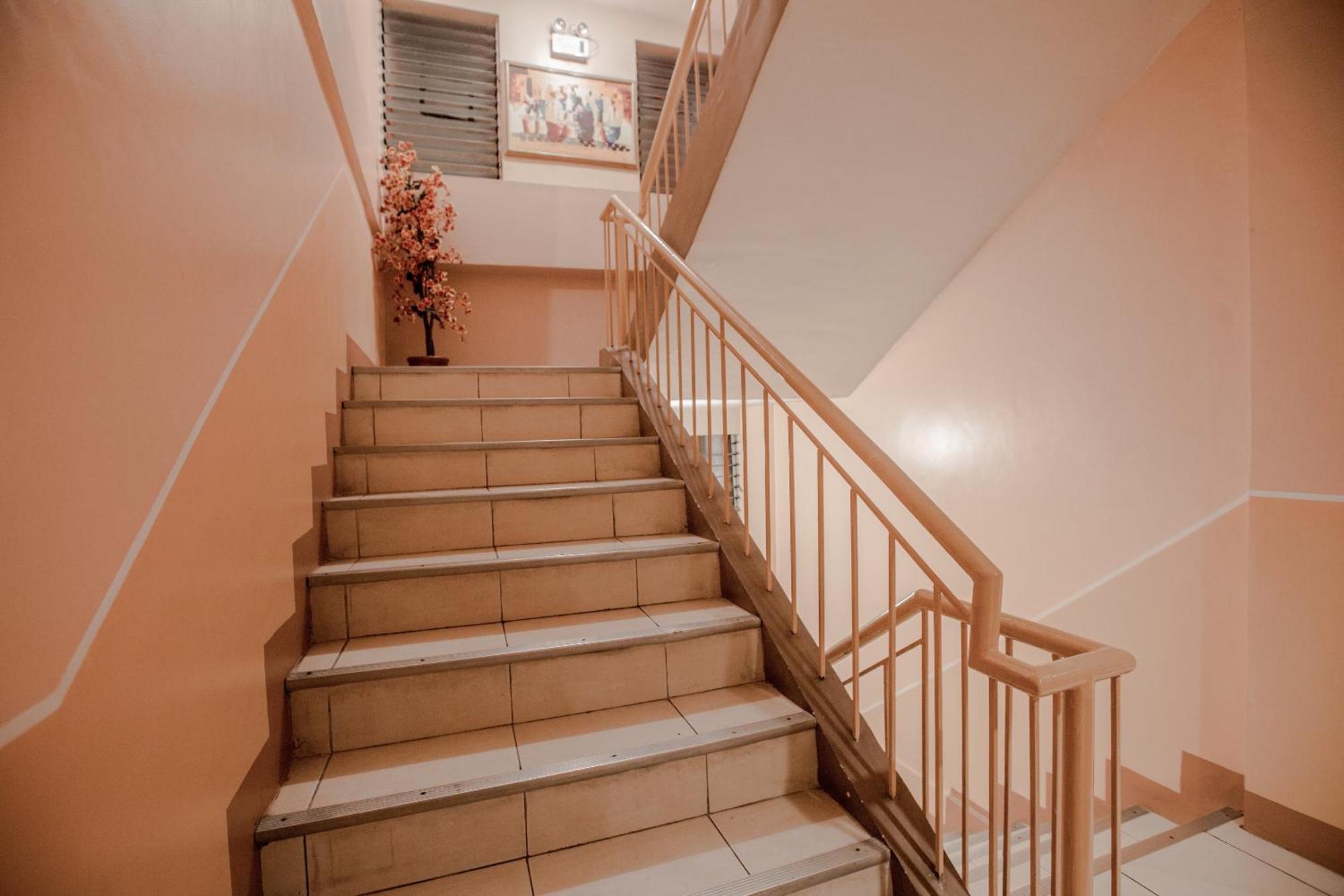 Haeinsa Condotel Quezon City Zewnętrze zdjęcie